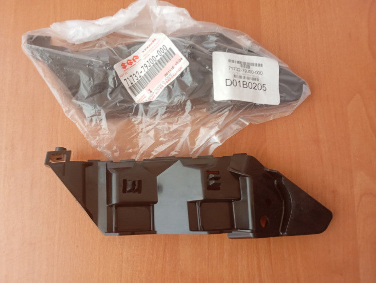 NEW Genuine Suzuki SX4 Front Bumper Wing Bracket LEFT 71732-79J00