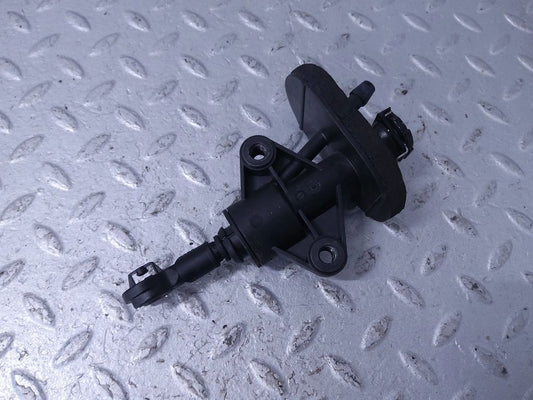 NEW Genuine Suzuki SWIFT 2017-2024 Clutch MASTER Cylinder 23810-52R01