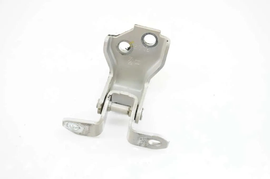 2x NEW Genuine Suzuki SWIFT 2011-16 Door HINGES Hinge LEFT Upper and Lower