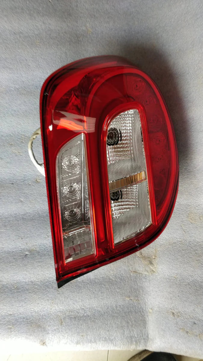 NEW Genuine Suzuki BALENO Rear LED Light Lamp Cluster LEFT 35750M68P20