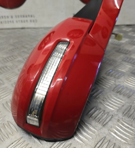 NEW Genuine Suzuki SWIFT Wing Mirror COMPLETE RIGHT Red w/ Indicator 84701-68LA0-ZCF