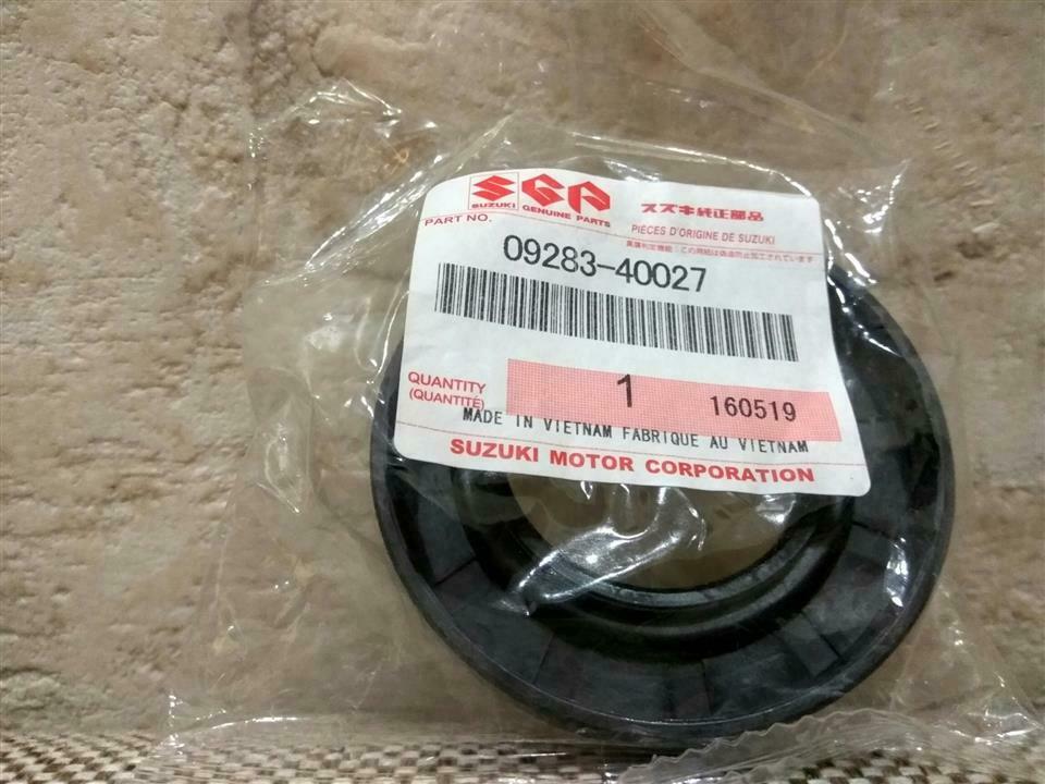 じぃ‼️ NEW Genuine Suzuki GV 2000-05 DIESEL Rear PROP DIFF Flange Oil
