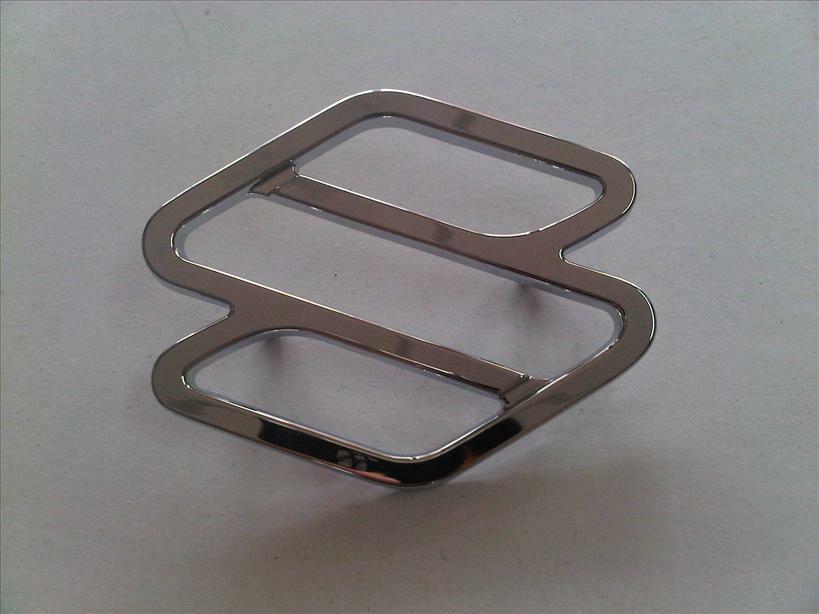 NEW Genuine Suzuki VITARA 1995-2002 Front Grille Badge EMBLEM Chrome 77811-60A01-0PG
