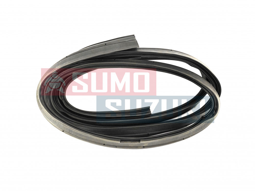 NEW Genuine Suzuki SX4 Rear Tailgate Boot Rubber Opening Seal Weatherstrip 84681-79J00